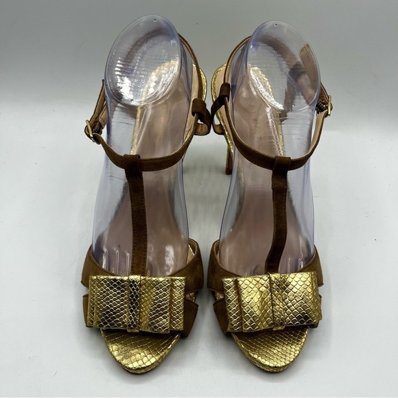 Talbots Gold Embossed Leather Tan Suede Open Toe Bow Accent Heeled Sandals 9.5B - Picture 4 of 12